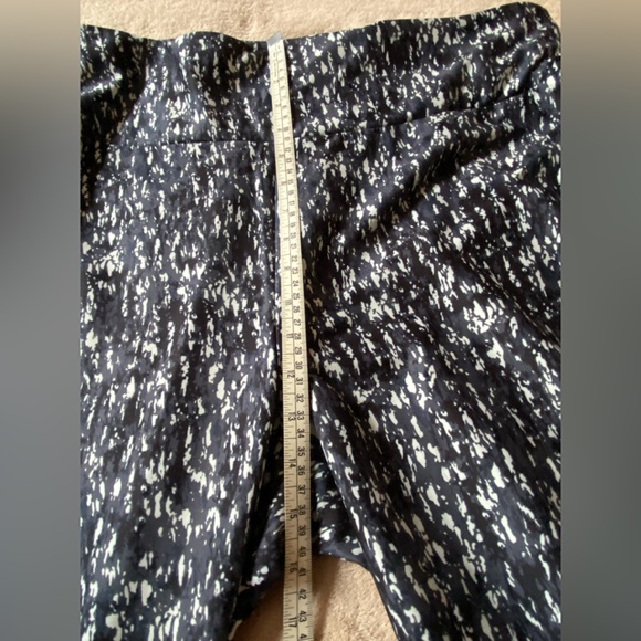 Responsible, Printed Capri Legging - Active Zone Pennington NWT - Picture 13 of 15